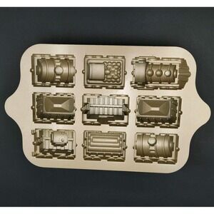 NORDIC WARE Train Cake Pan Choo Choo 9-Car Duty 5 Cups Functions Great 📸👀📏